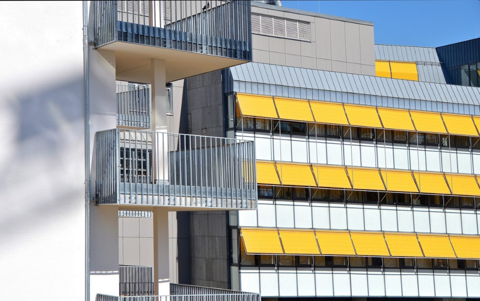 Tende per balcone Pergole Roma metaltende Tende per balcone Pergole Roma metaltende
