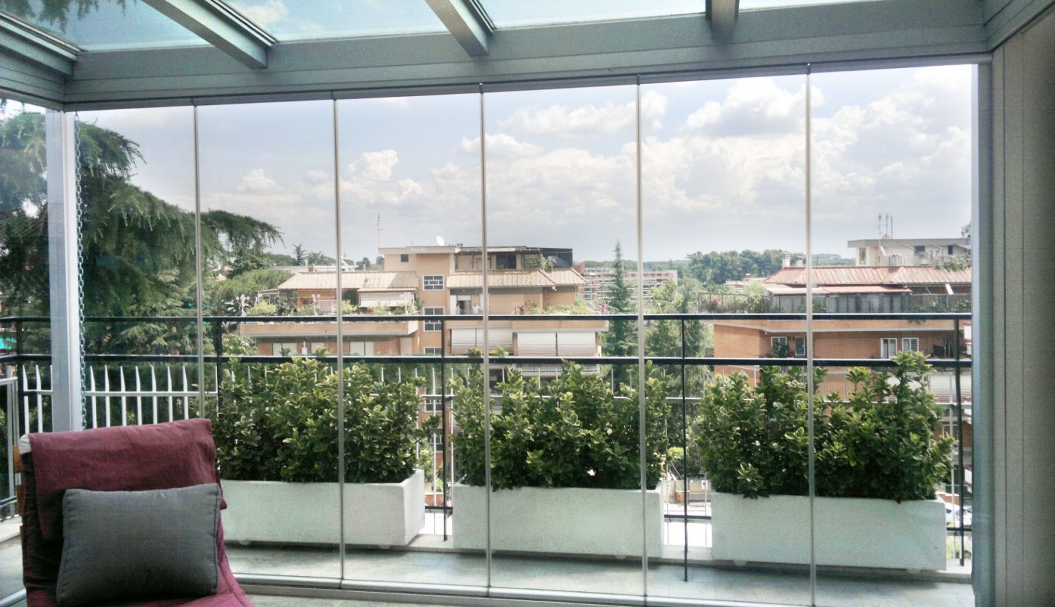 Verrande serre chiusure vetro pergole tende roma metaltende Verrande serre chiusure vetro pergole tende roma metaltende